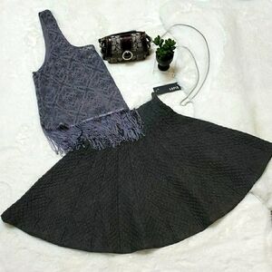 LAPIS SKATER SWING MINI SKIRT